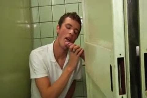 Sports lads Gloryhole joy