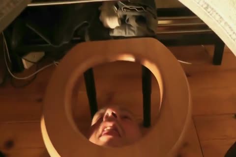 Part two Of 2nd Session With Kinkbrat, rimming below His Rimseat, Getting urinated On And Him Shooting his load In My mouth For Me To drink

Great pooper To Eat :-P

If you Like, Pls Rate/comment And Add To Your Fav's

Thx !