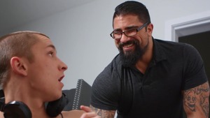 Caught In mom's pants: bareback - Theo Brady American Nail