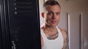 Bench Press My butthole - Cody Smith  & DeAngelo Jackson American Love