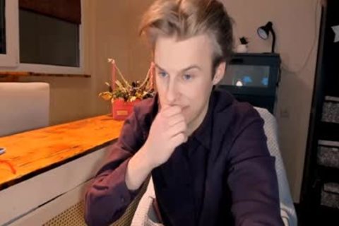 homosexual Office Worker Stroking His cock And Showing His booty On webcam