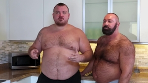 Bear Back: Hunter Scott in tandem with Brad Kalvo feet fetish