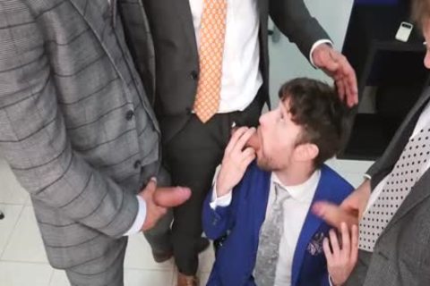 X-Mas Eve Boardroom Play