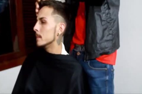 Peguei O Cabeleireiro Dotado bareback