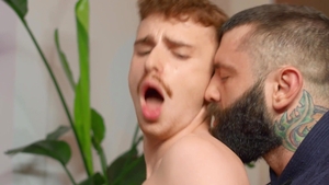 Str8togay.com: Ryan Jacobs giving head for Markus Kage