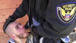 Frankfurt Sex Stories: Gay Tomas Fuk exposing huge penis
