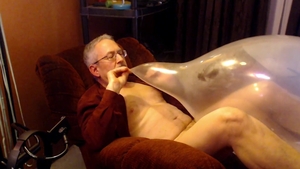 Balloonbanger 61) Daddy blowing Up 17inch Balloon, Jerk, cum And Pop!