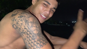 East Boys: Muscle Lucian Reed helps with fucking hard