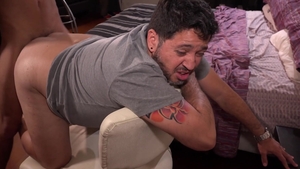 Bareback Me Daddy: Dirty Tommy hard licks big dick