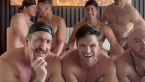 This concupiscent Bottom Took three Hung cocks Inside At The Same Time [ONLYFANS]