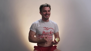 How Men Orgasm: Brunettes Unleashed!