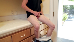 Next Door Twink: British Accent Heats Up Jack-off